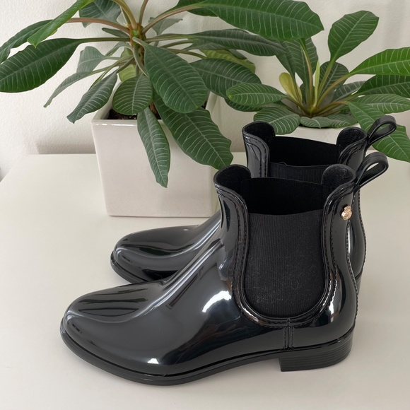 Rain Chelsea Boots by Lemon Jelly - Picture 3 of 5